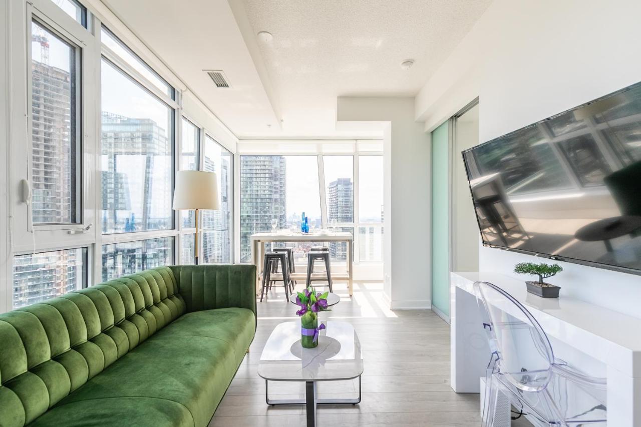 Luxury 2 Bedroom In The Heart Of Entertainment District W/ Cn Tower View Торонто Екстериор снимка
