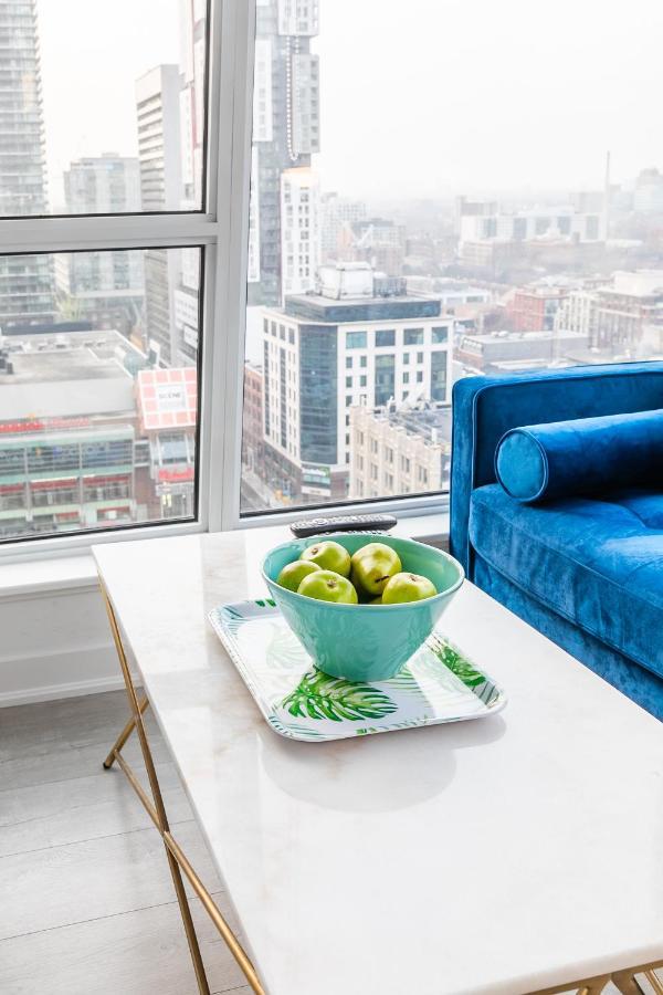 Luxury 2 Bedroom In The Heart Of Entertainment District W/ Cn Tower View Торонто Екстериор снимка