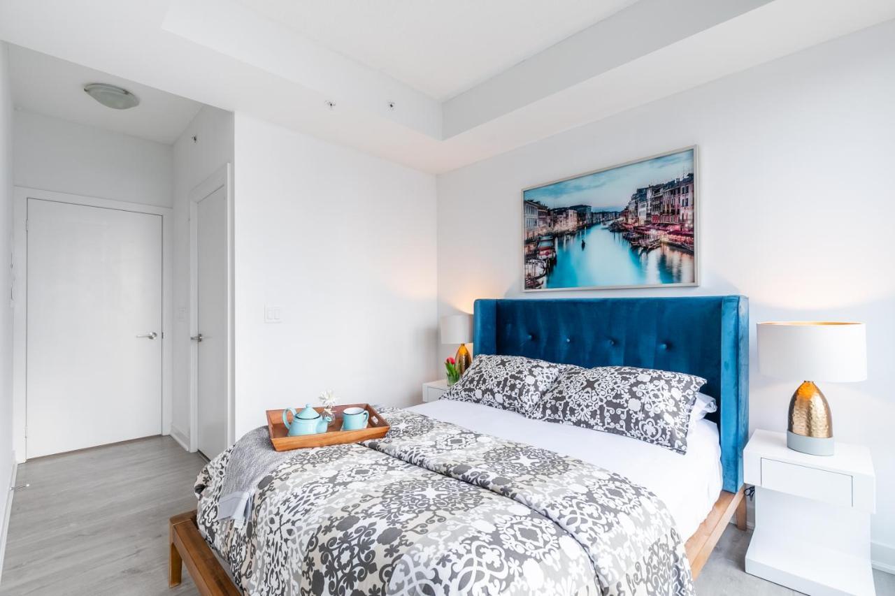 Luxury 2 Bedroom In The Heart Of Entertainment District W/ Cn Tower View Торонто Екстериор снимка